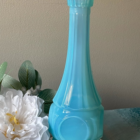 Blue Opaline Glass Vase - Picture 5 of 12
